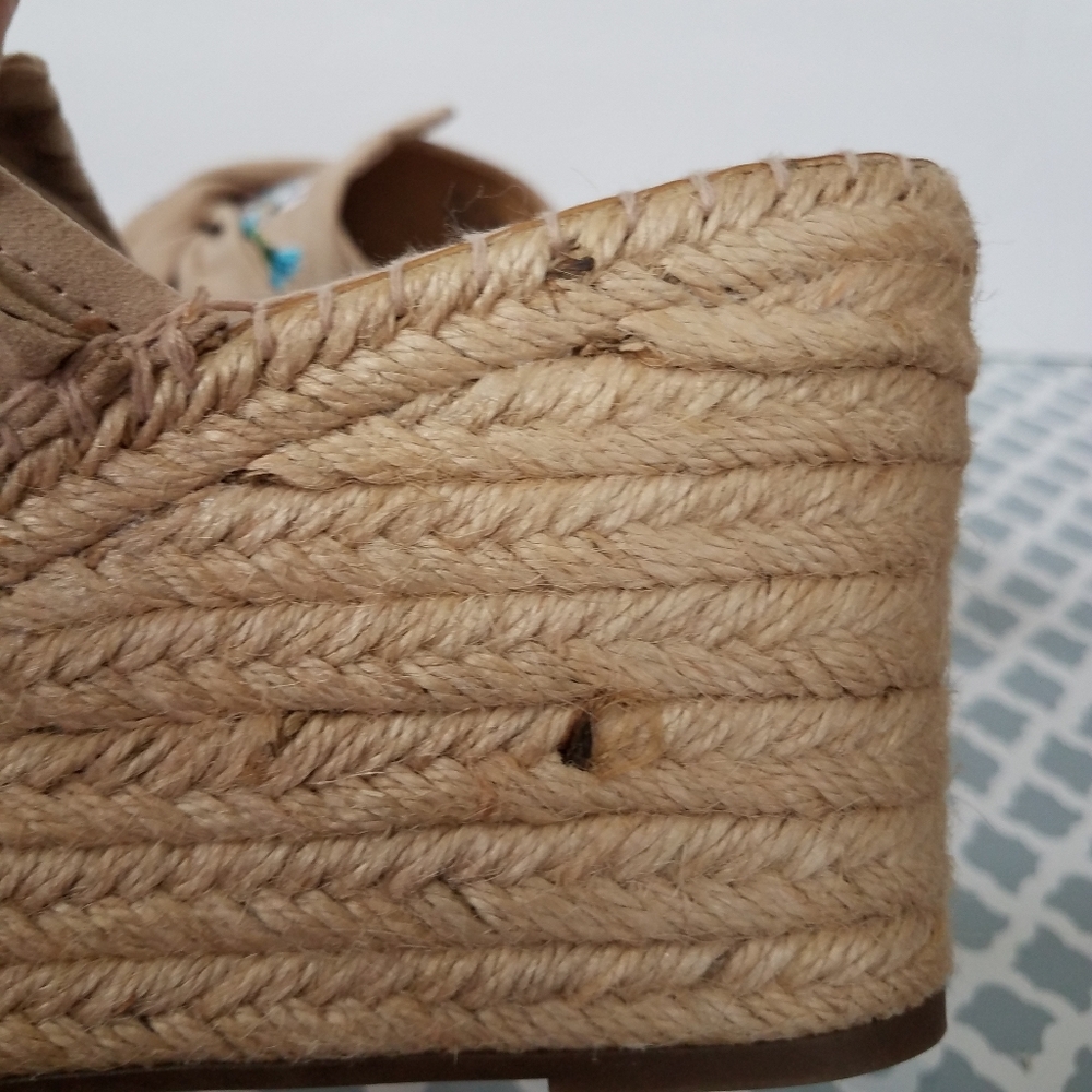 Franco Sarto Talinda Espadrilles 10 NWOB - Picture 10 of 15